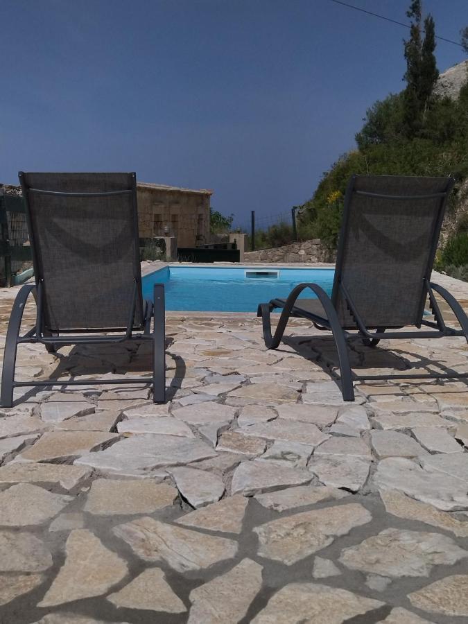 Villa Serenity Vóvikesz Kültér fotó